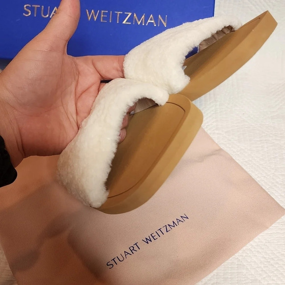 NWT Stuart Weizmann Cammy Shearling White Slides Sandals Size EU 38.5 - Picture 6 of 14